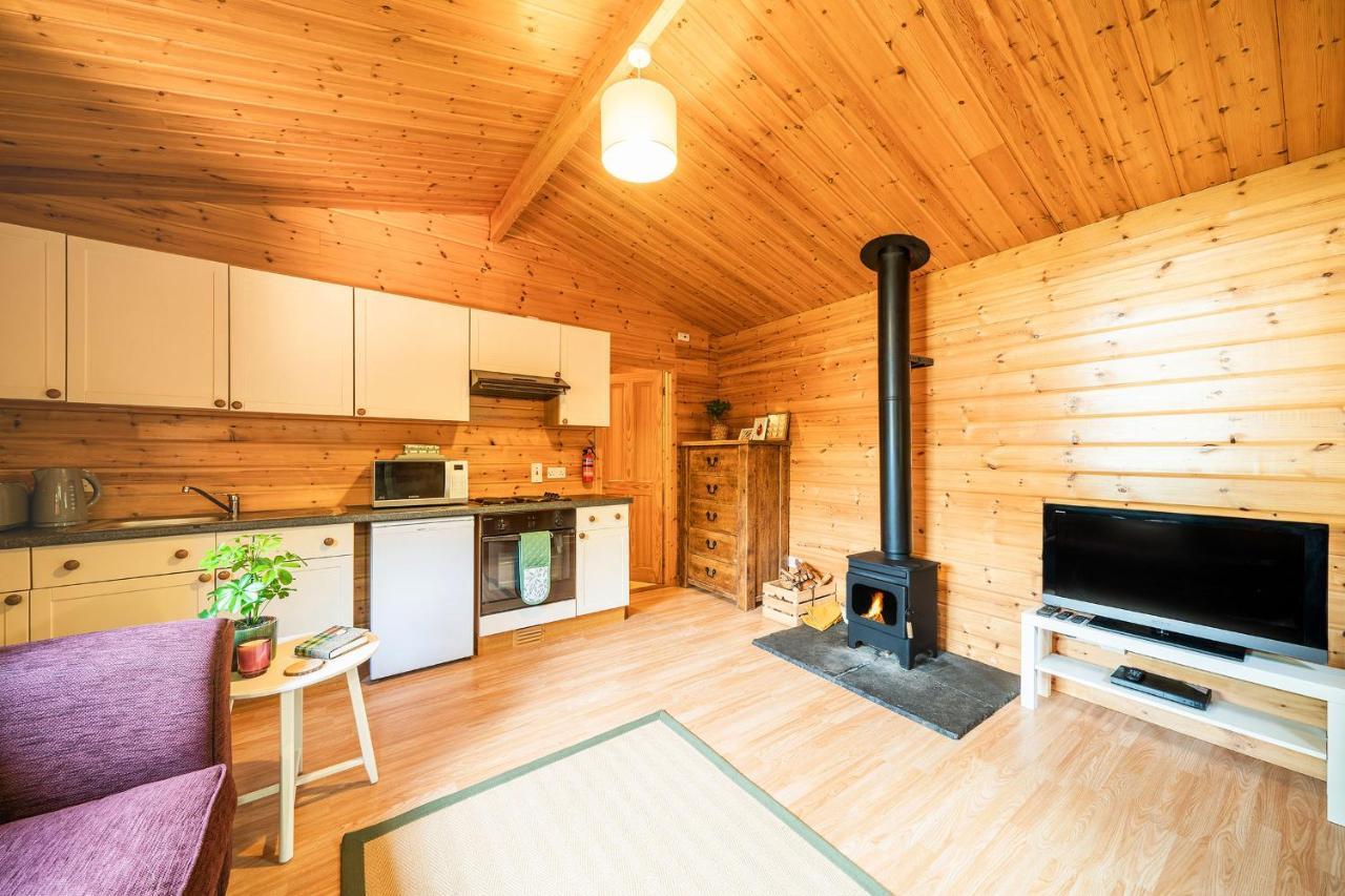 Cabin In The Den Villa New Scone Ngoại thất bức ảnh